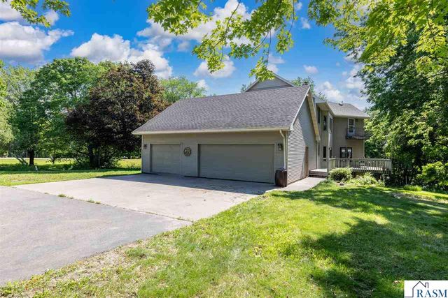 25507 208th Lane, Belle Plaine, MN 56011