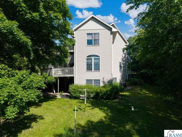 25507 208th Lane, Belle Plaine, MN 56011