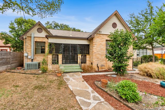 2118 W Kings Hwy, San Antonio, TX 78201