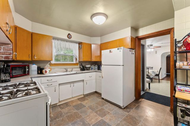 6435 Madison Street, Merrillville, IN 46410