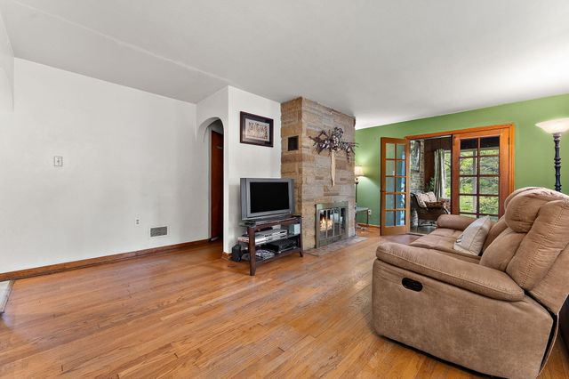 6435 Madison Street, Merrillville, IN 46410