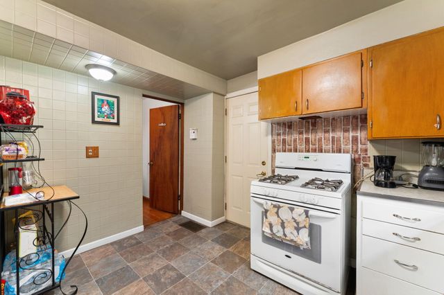 6435 Madison Street, Merrillville, IN 46410