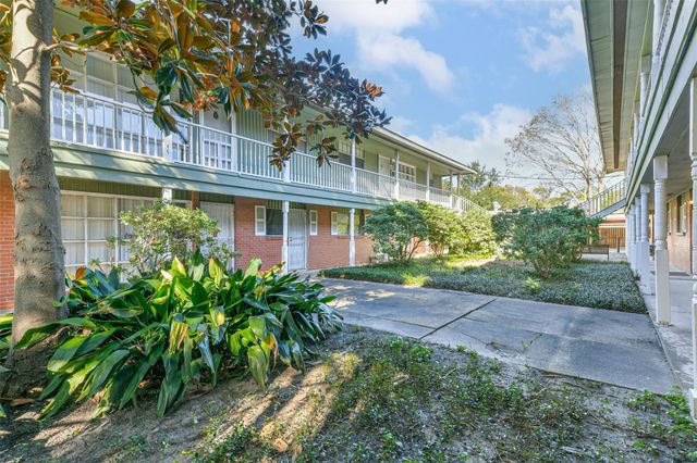 5542 Holly Street 209, Houston, TX 77081