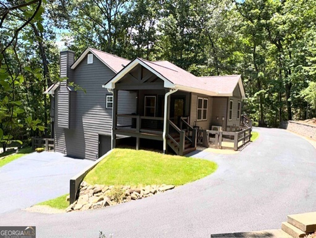 668 Gold Cove Drive, Dahlonega, GA 30533