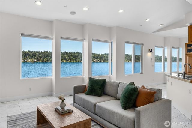 6409 Ripley Lane SE, Renton, WA 98056