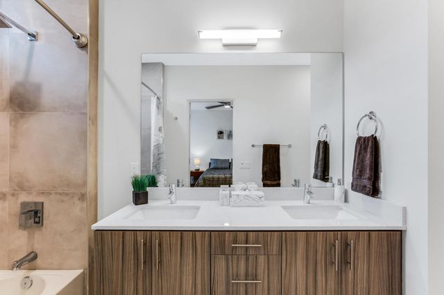 160 The Riv, Palm Springs, CA 92262