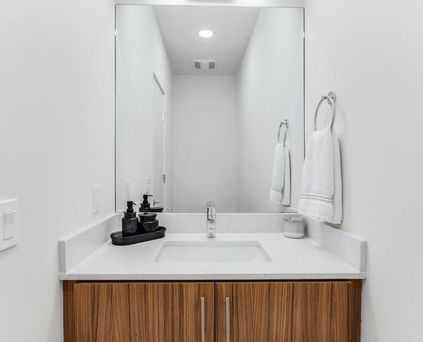 160 The Riv, Palm Springs, CA 92262