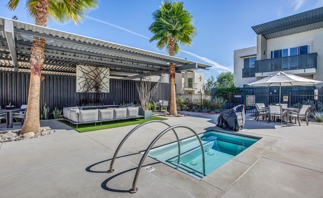 160 The Riv, Palm Springs, CA 92262