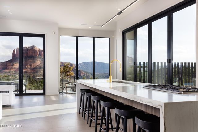 109 SUMMIT Way, Sedona, AZ 86336