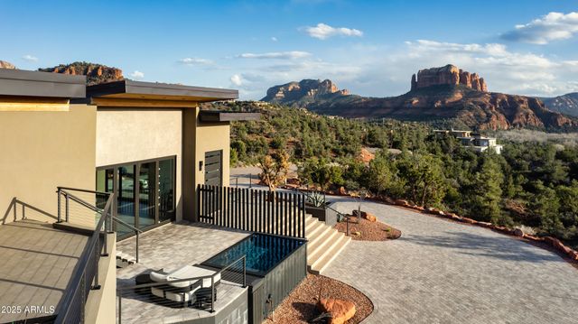 109 SUMMIT Way, Sedona, AZ 86336