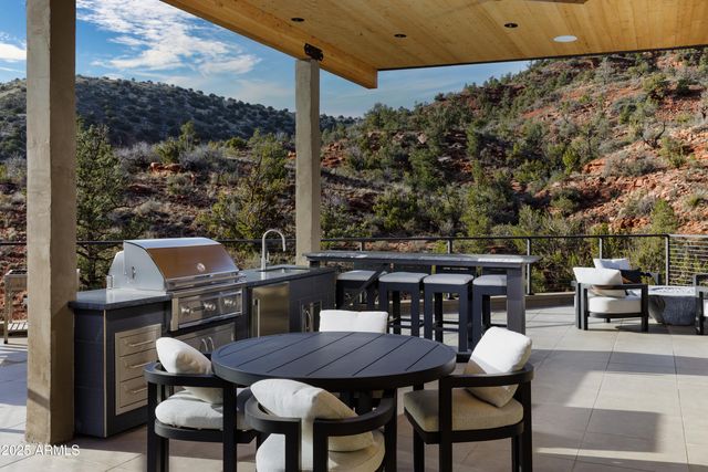 109 SUMMIT Way, Sedona, AZ 86336