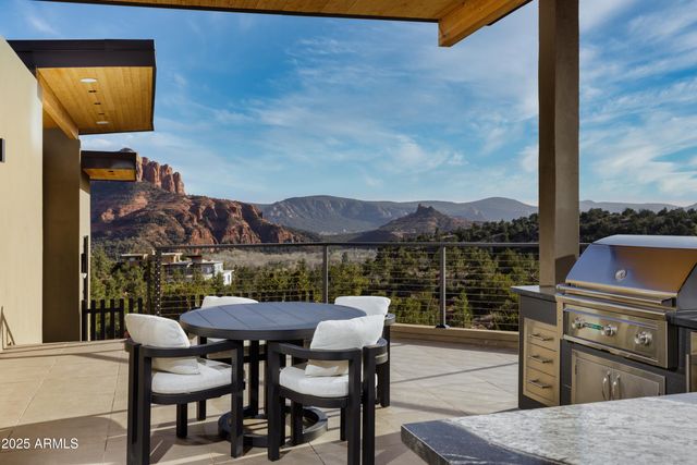 109 SUMMIT Way, Sedona, AZ 86336