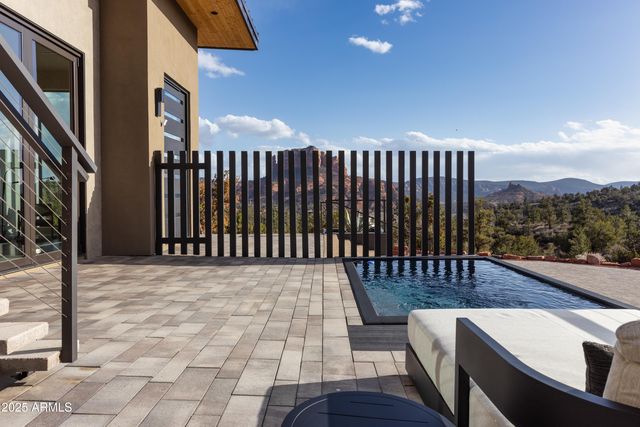 109 SUMMIT Way, Sedona, AZ 86336