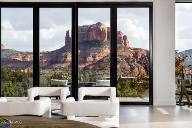 109 SUMMIT Way, Sedona, AZ 86336