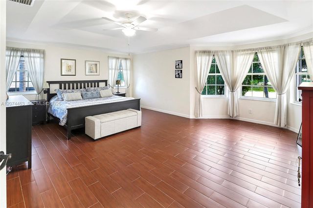 1108 NW 180th Avenue, Pembroke Pines, FL 33029