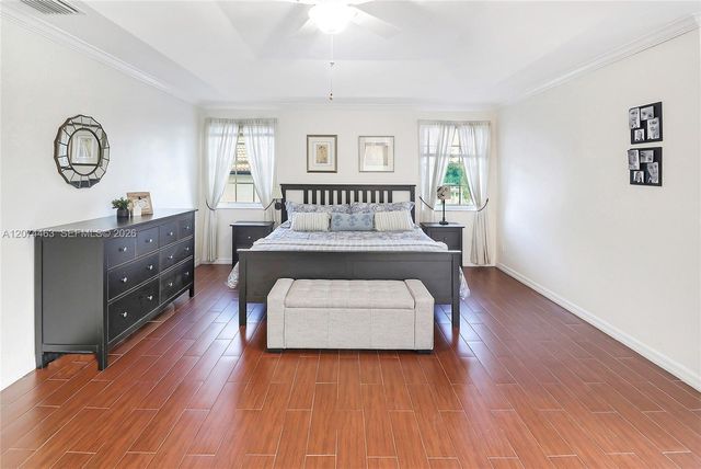 1108 NW 180th Avenue, Pembroke Pines, FL 33029