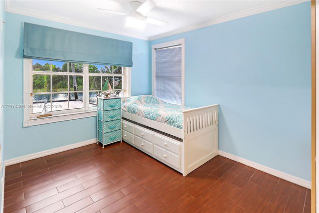 1108 NW 180th Avenue, Pembroke Pines, FL 33029