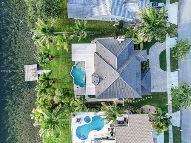 1108 NW 180th Avenue, Pembroke Pines, FL 33029