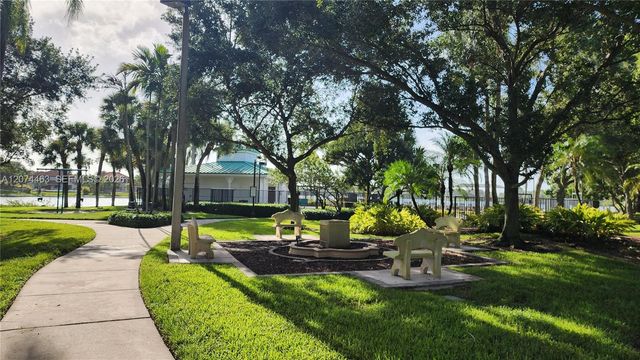 1108 NW 180th Avenue, Pembroke Pines, FL 33029