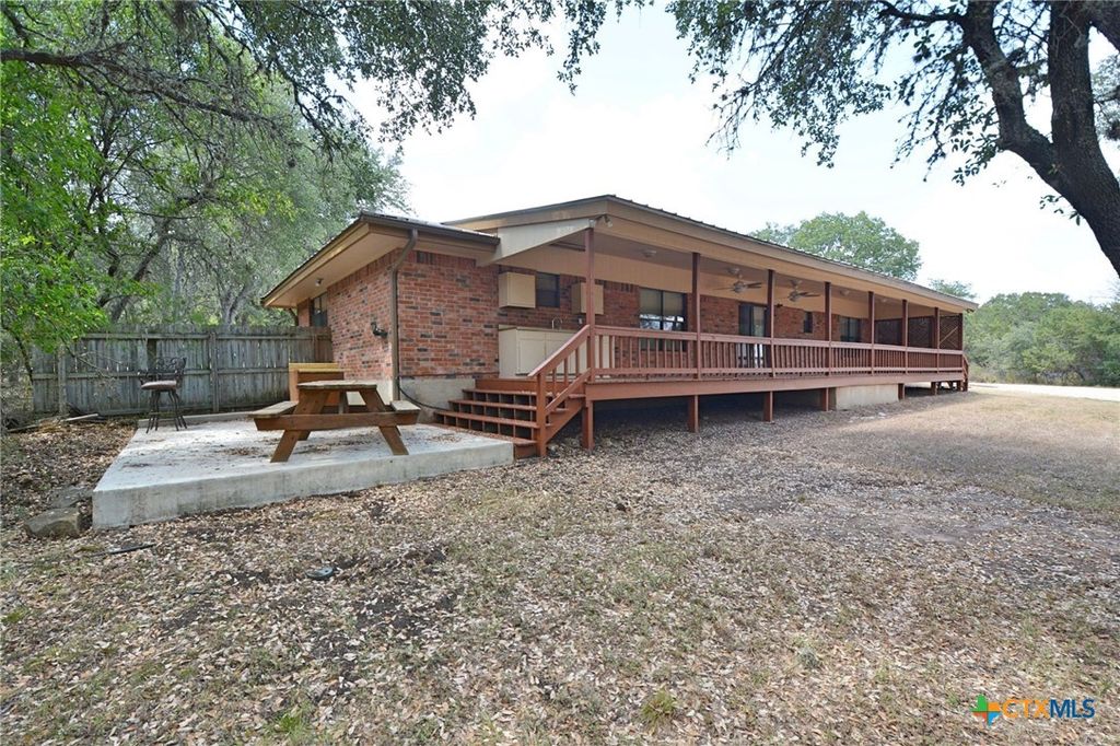 788 Mary Preiss Drive, New Braunfels, TX 78132