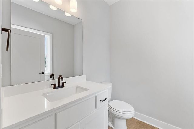 25069 W 94th Terrace, Lenexa, KS 66227