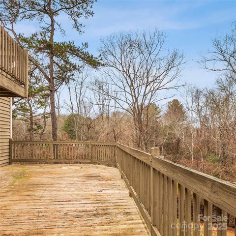 2 Sun Up Lane, Candler, NC 28715