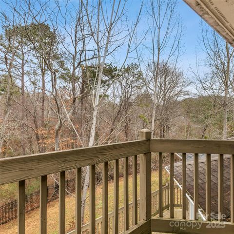 2 Sun Up Lane, Candler, NC 28715