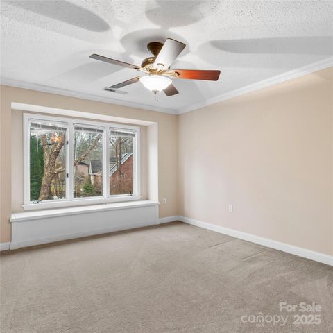 2 Sun Up Lane, Candler, NC 28715