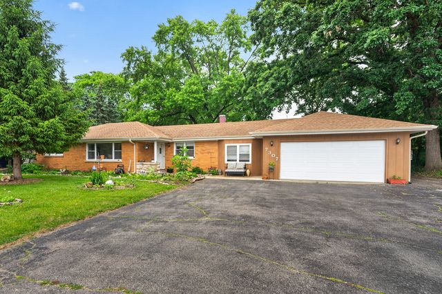 7307 W College Drive, Palos Heights, IL 60463