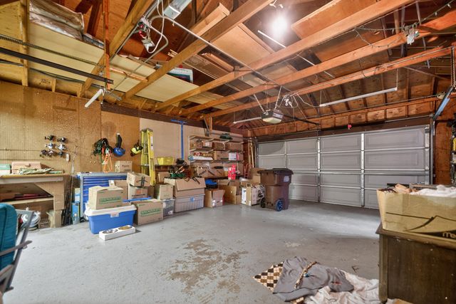 7307 W College Drive, Palos Heights, IL 60463