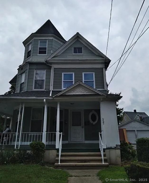 527 Huntington Road 3rd fl, Bridgeport, CT 06610