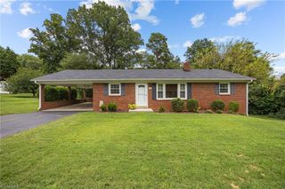338 Hamilton Avenue, Winston-salem, NC 27107