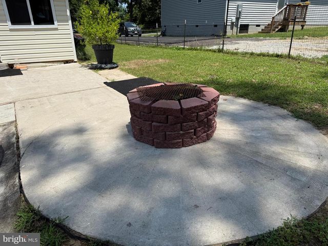 12226 BRISTLE CONE LN, Ruther Glen, VA 22546