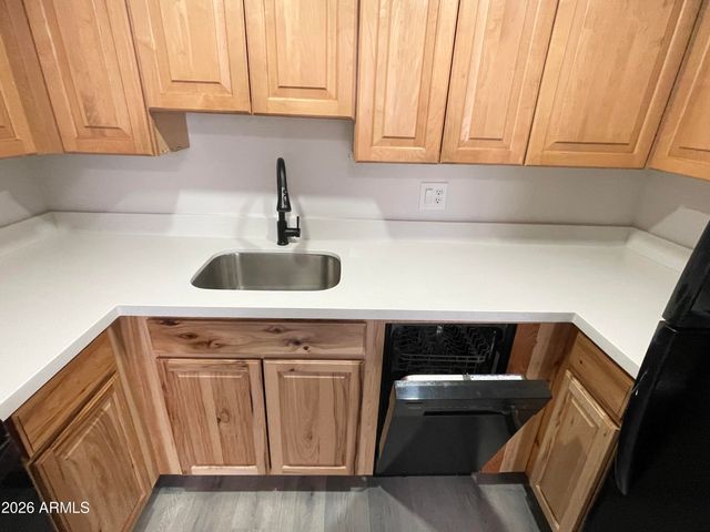 1234 N 36TH Street 203, Phoenix, AZ 85008