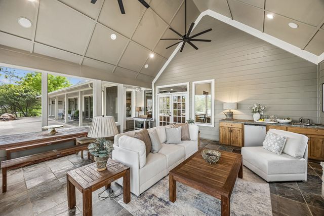 111 Stonecrest Road, Argyle, TX 76226