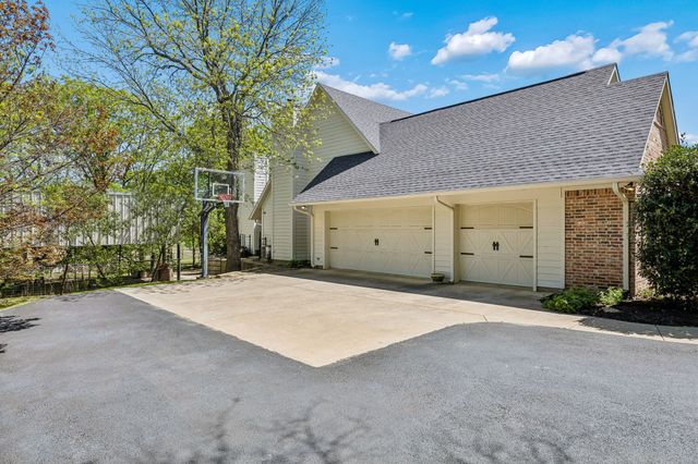 111 Stonecrest Road, Argyle, TX 76226