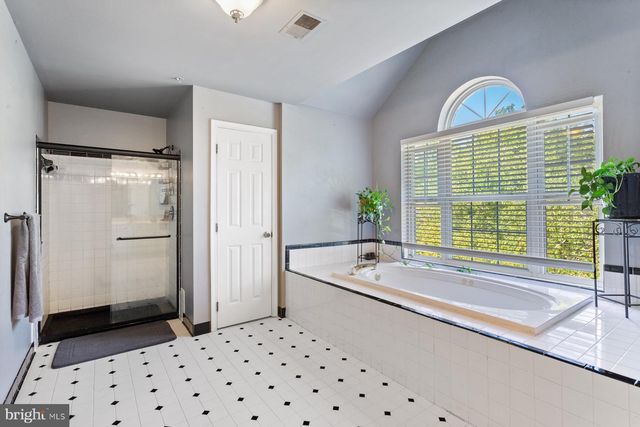 12817 GLASGOW CT, Fort Washington, MD 20744