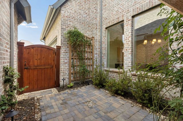 3300 Crescent Lane, Celina, TX 75009