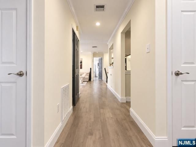 100 Crown Court 461, Edgewater, NJ 07020