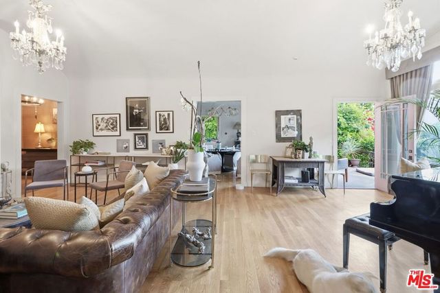 1641 N Crescent Heights Boulevard, Los Angeles, CA 90069