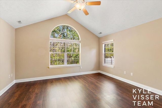 892 Bridge Crest Drive, Ada, MI 49301