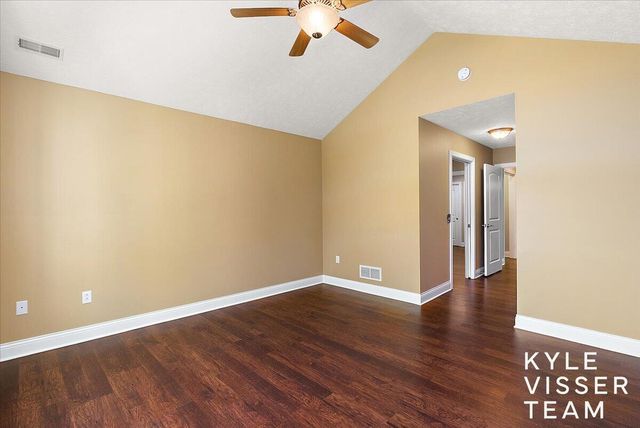 892 Bridge Crest Drive, Ada, MI 49301
