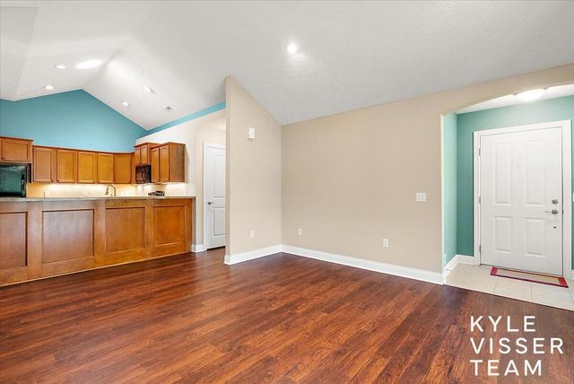 892 Bridge Crest Drive, Ada, MI 49301