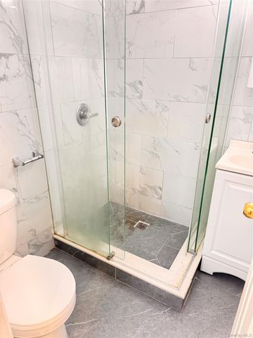 218-13 Jamaica Ave 2FL, Queens Village, NY 11428