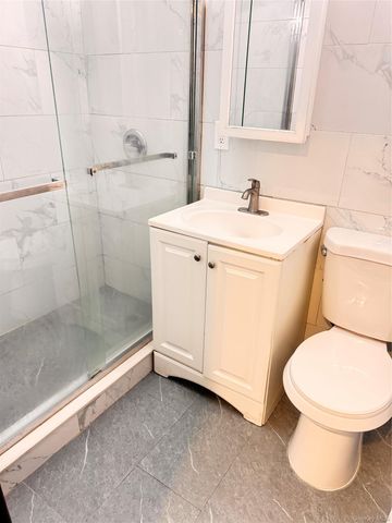 218-13 Jamaica Ave 2FL, Queens Village, NY 11428