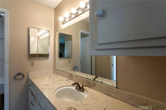 1331 Victoria Drive 18, Fullerton, CA 92831
