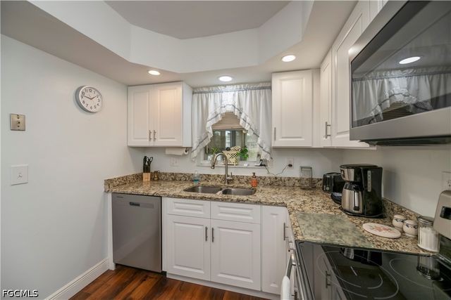 5705 Harbour Club RD, Fort Myers, FL 33919