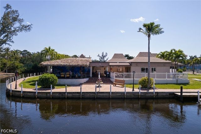 5705 Harbour Club RD, Fort Myers, FL 33919
