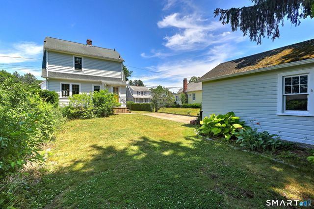 84 Park Avenue, Hamden, CT 06517