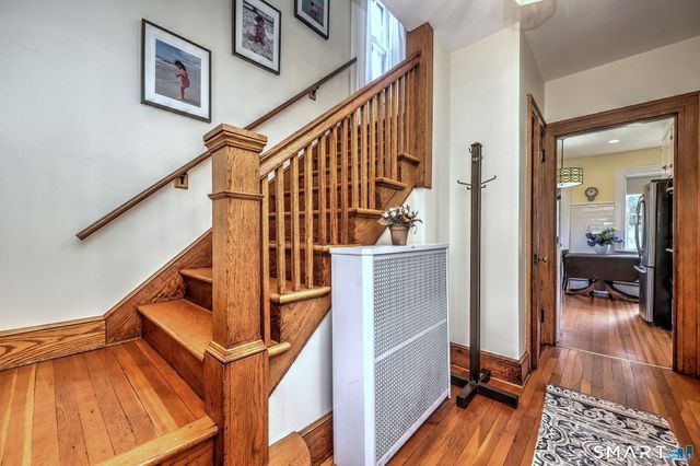 84 Park Avenue, Hamden, CT 06517